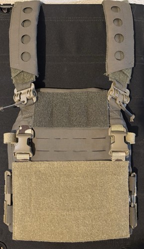 First spear stt plate - plate, carrier